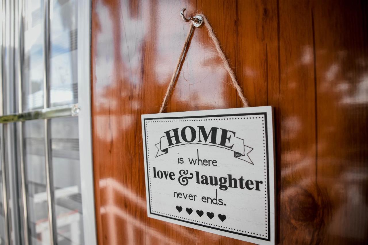 Olive Hostel Roxas City Kültér fotó