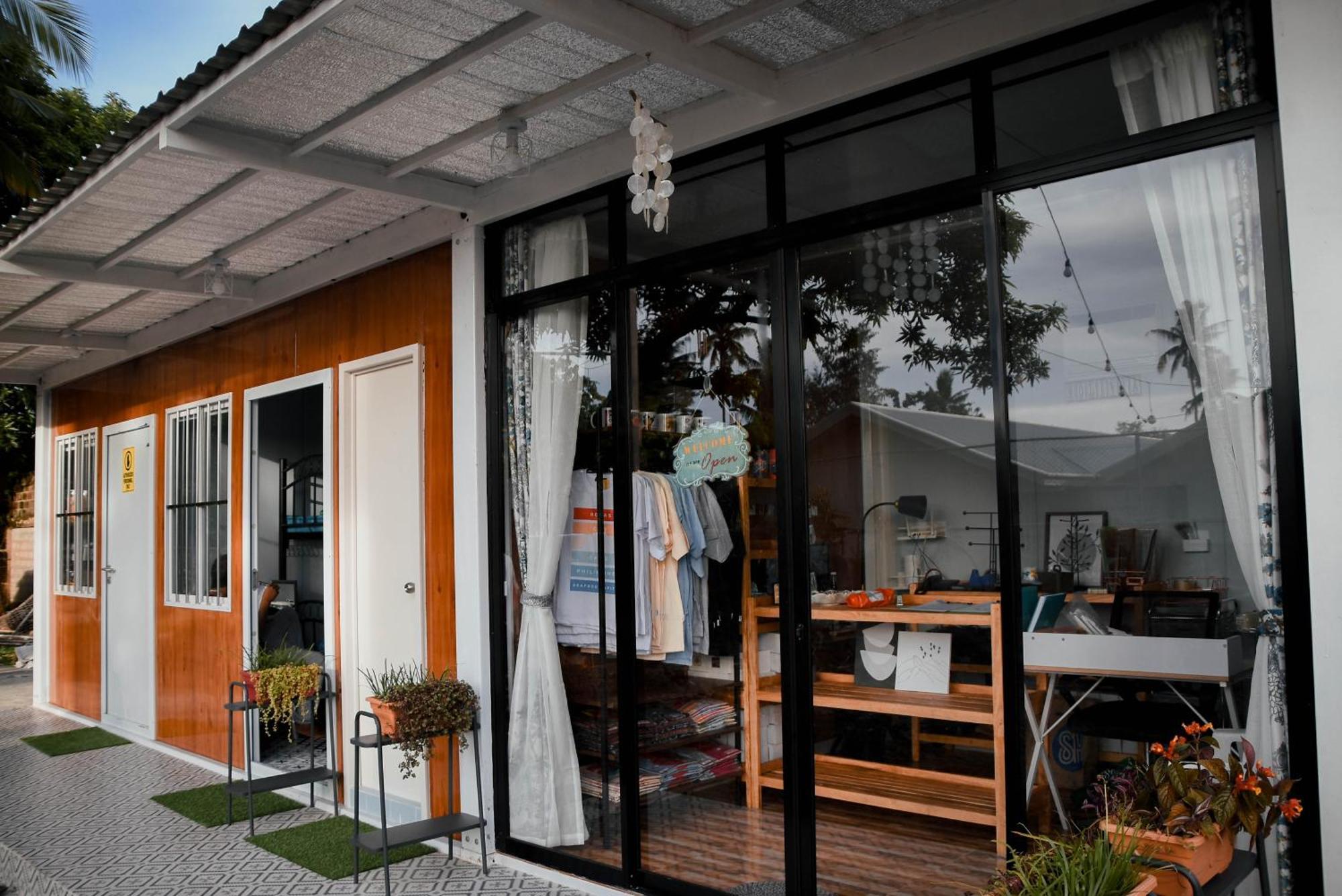 Olive Hostel Roxas City Kültér fotó